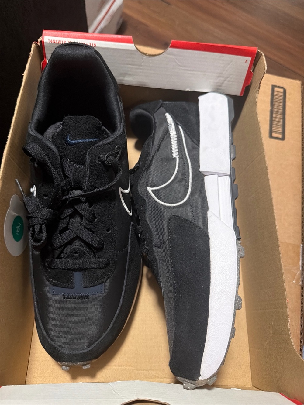 Nike Women's Fontanka Waffle Shoes Black (DC3579-005) Sz 11.5